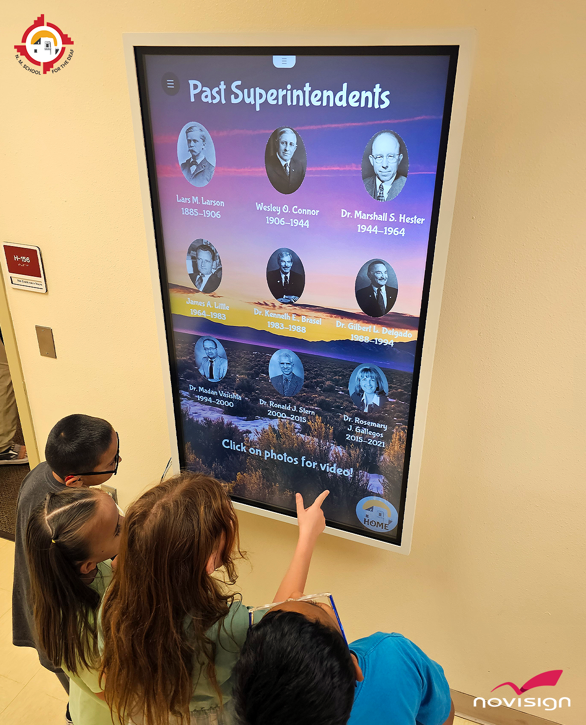 Touch screen school digital signage